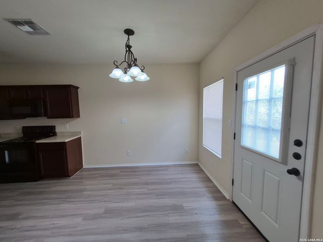 7208 Colina Way, Converse, TX 78109