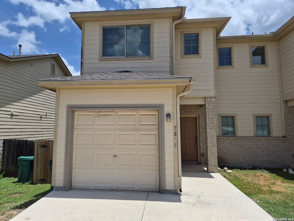 7208 Colina Way, Converse, TX 78109