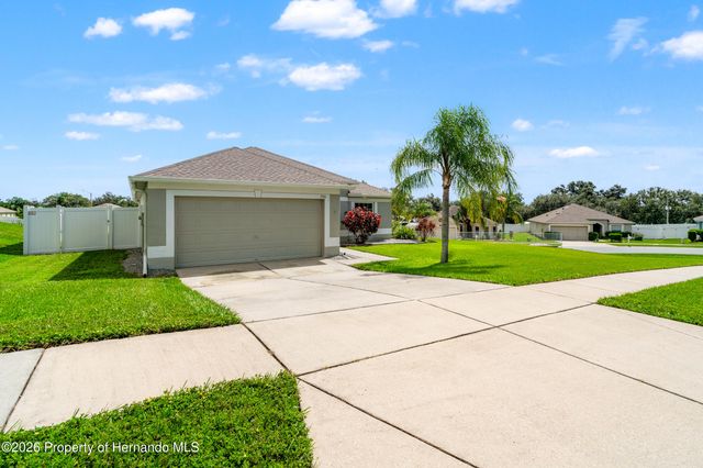 7530 Jeno Street, Zephyrhills, FL 33540