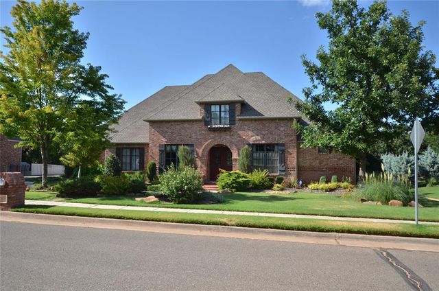 3621 Hunters Creek Road, Edmond, OK 73003