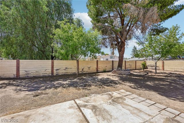 1108 Greenbank Street, Las Vegas, NV 89110