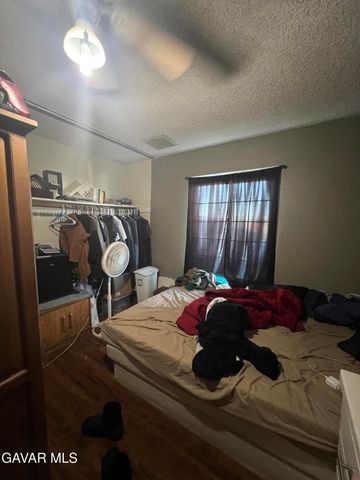 17350 Sweetaire Avenue, Lancaster, CA 93535