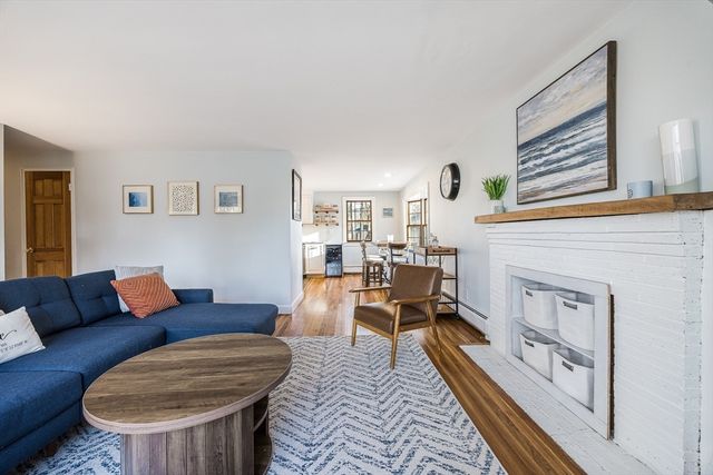 55 Lothrop Road, Reading, MA 01867