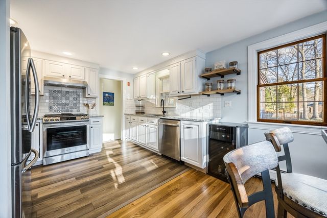 55 Lothrop Road, Reading, MA 01867