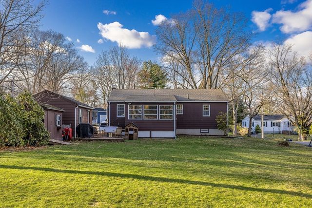 55 Lothrop Road, Reading, MA 01867