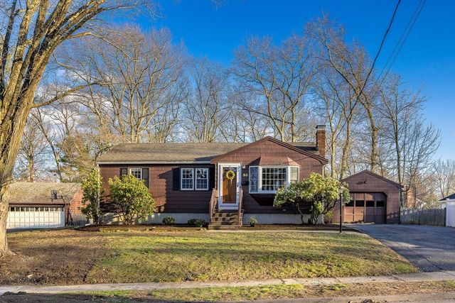 55 Lothrop Road, Reading, MA 01867