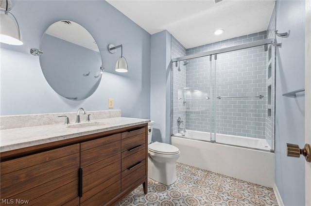 10934 Fawn Meadow Lane, Strongsville, OH 44149