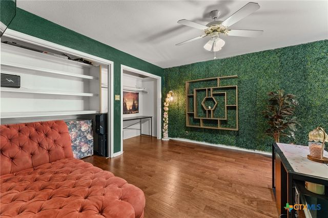 2717 Canyon Oaks Court, Temple, TX 76502