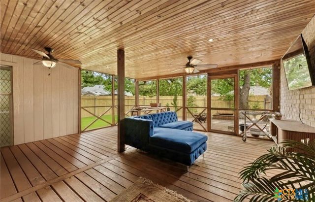 2717 Canyon Oaks Court, Temple, TX 76502