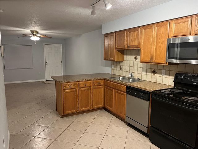 5762 COUNTY ROAD 542, Winter Haven, FL 33880