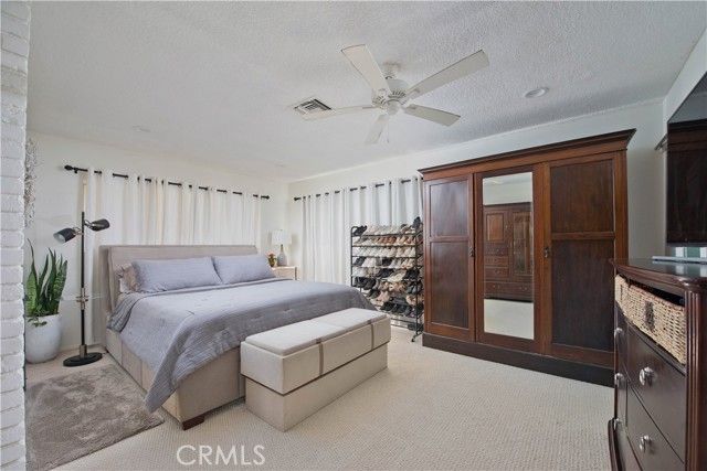 22050 Tulsa, Chatsworth (los Angeles), CA 91311