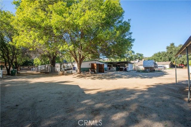 22050 Tulsa, Chatsworth (los Angeles), CA 91311