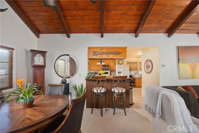 22050 Tulsa, Chatsworth (los Angeles), CA 91311