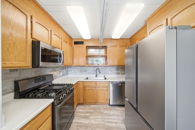 1475 Upland Dr, Yuba City, CA 95991