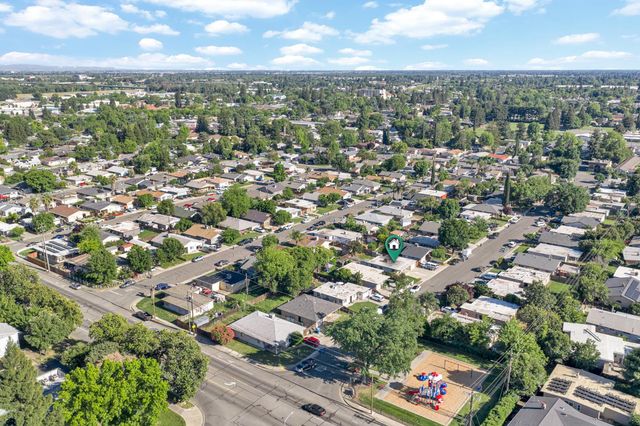 1475 Upland Dr, Yuba City, CA 95991