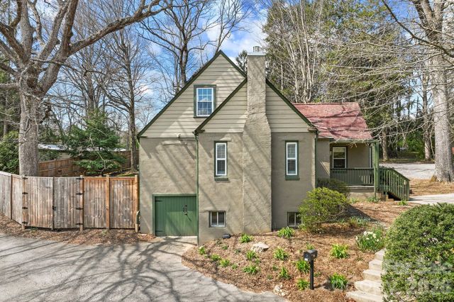 832 Sand Hill Road, Asheville, NC 28806