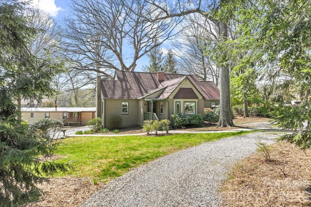 832 Sand Hill Road, Asheville, NC 28806