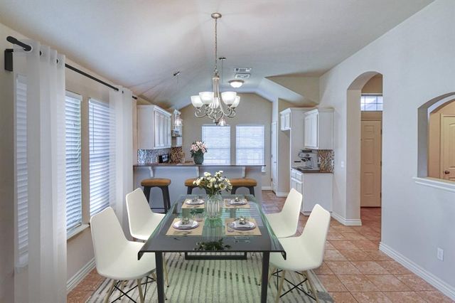 10556 NW 35th Street, Yukon, OK 73099