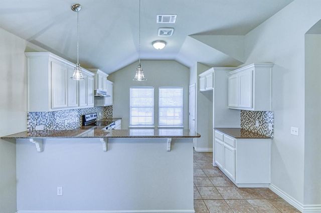 10556 NW 35th Street, Yukon, OK 73099