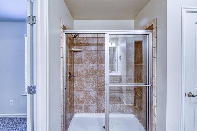 10556 NW 35th Street, Yukon, OK 73099