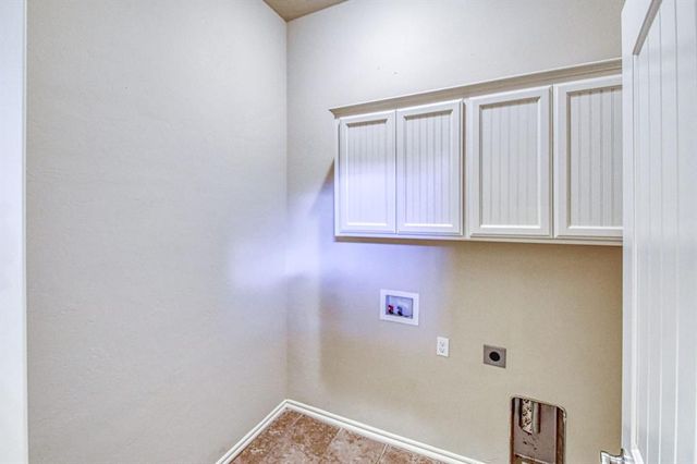 10556 NW 35th Street, Yukon, OK 73099