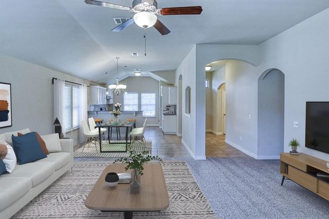 10556 NW 35th Street, Yukon, OK 73099