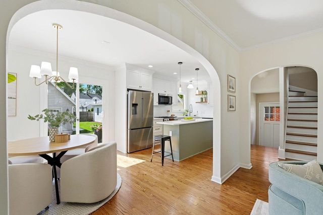 5159 N Santa Monica BOULEVARD, Whitefish Bay, WI 53217