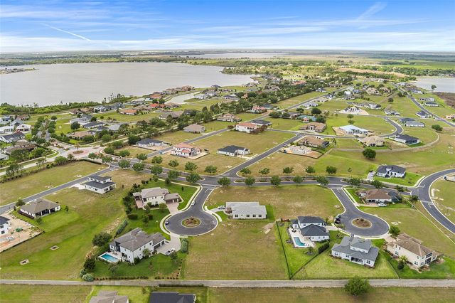 200 CALADONIA COURT, Lake Alfred, FL 33850