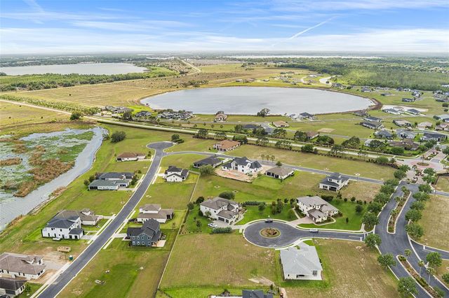 200 CALADONIA COURT, Lake Alfred, FL 33850