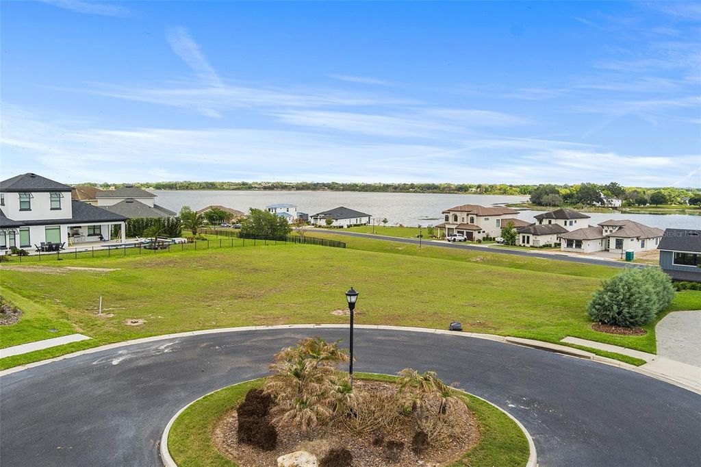 200 CALADONIA COURT, Lake Alfred, FL 33850