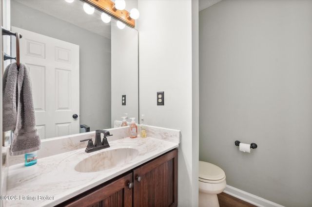 3008 Freys Hill Rd, Louisville, KY 40241