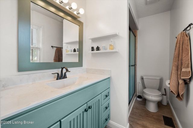 3008 Freys Hill Rd, Louisville, KY 40241