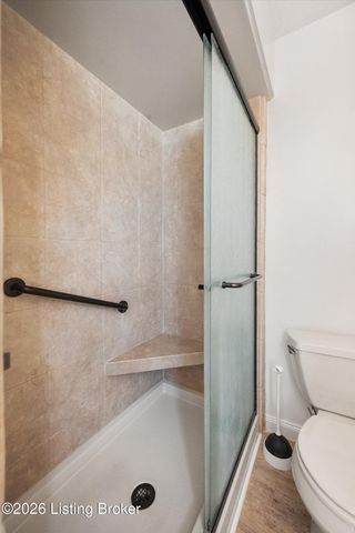 3008 Freys Hill Rd, Louisville, KY 40241