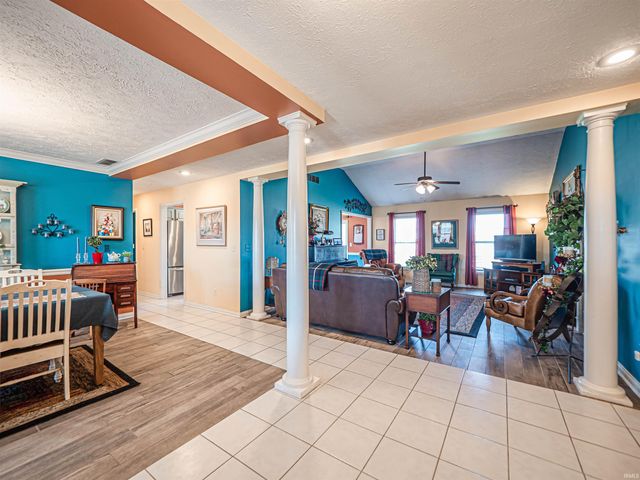 4230 Saybrook Drive, Evansville, IN 47711