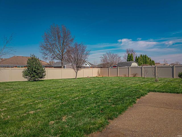 4230 Saybrook Drive, Evansville, IN 47711