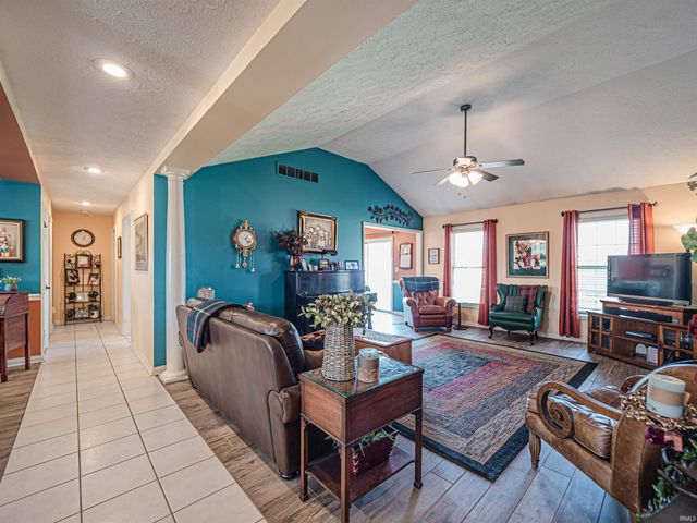 4230 Saybrook Drive, Evansville, IN 47711