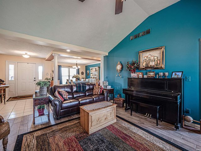 4230 Saybrook Drive, Evansville, IN 47711