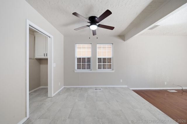 9225 S Norwood Avenue, Tulsa, OK 74137