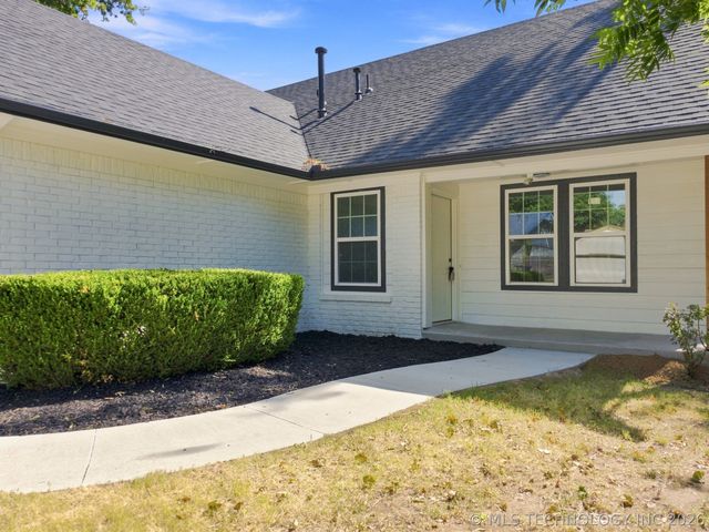 9225 S Norwood Avenue, Tulsa, OK 74137