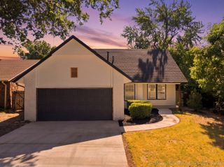 9225 S Norwood Avenue, Tulsa, OK 74137