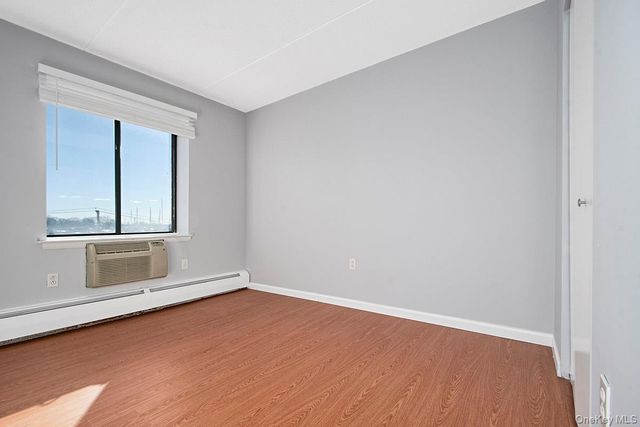 123 Mamaroneck Avenue 306, Mamaroneck, NY 10543