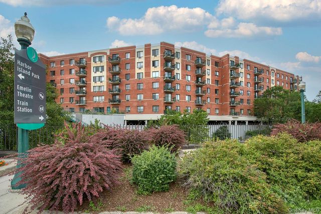 123 Mamaroneck Avenue 306, Mamaroneck, NY 10543