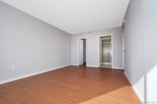 123 Mamaroneck Avenue 306, Mamaroneck, NY 10543