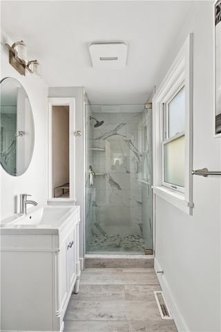 77 Pope Street 2, Newport, RI 02840