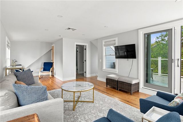 77 Pope Street 2, Newport, RI 02840