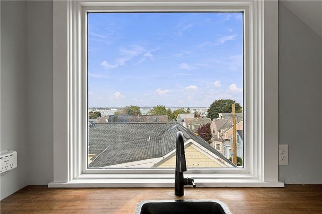 77 Pope Street 2, Newport, RI 02840