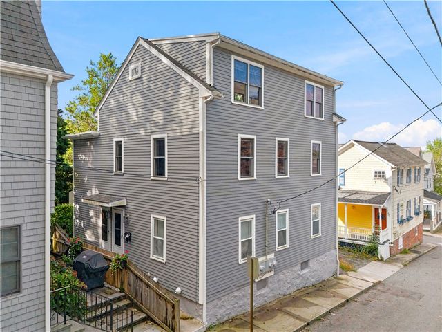 77 Pope Street 2, Newport, RI 02840