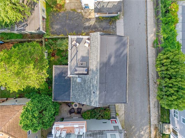 77 Pope Street 2, Newport, RI 02840