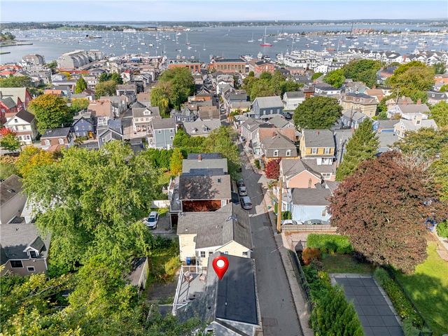 77 Pope Street 2, Newport, RI 02840