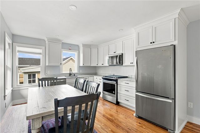 77 Pope Street 2, Newport, RI 02840
